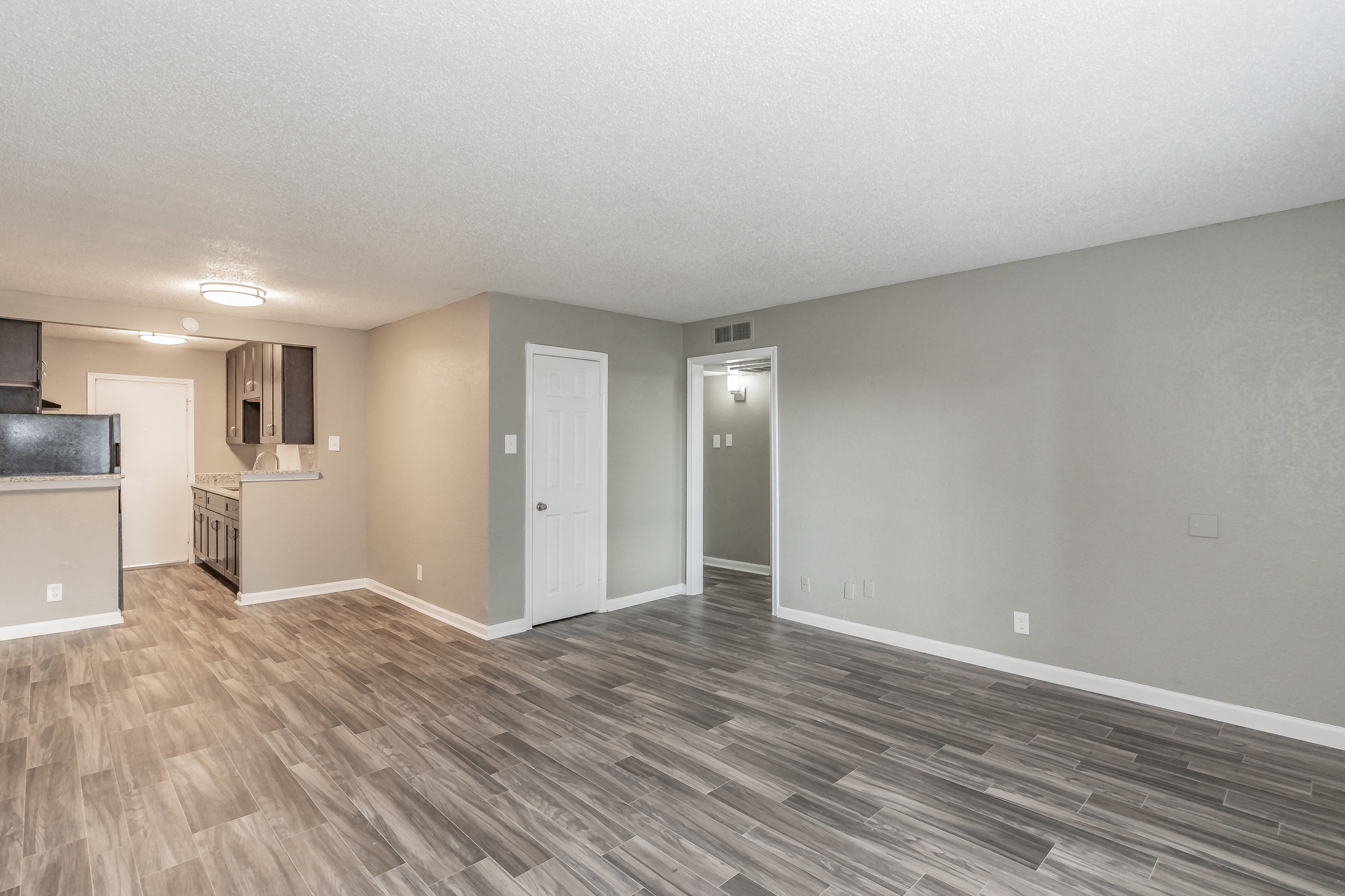 CHAPEL CREEK Apartments, 3410 Hidalgo Drive, Dallas, TX RentCafe